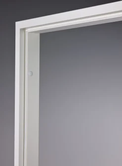 Karmi maalattu Swedoor Advance 613 tiivistetty 92mm erikoiskoot