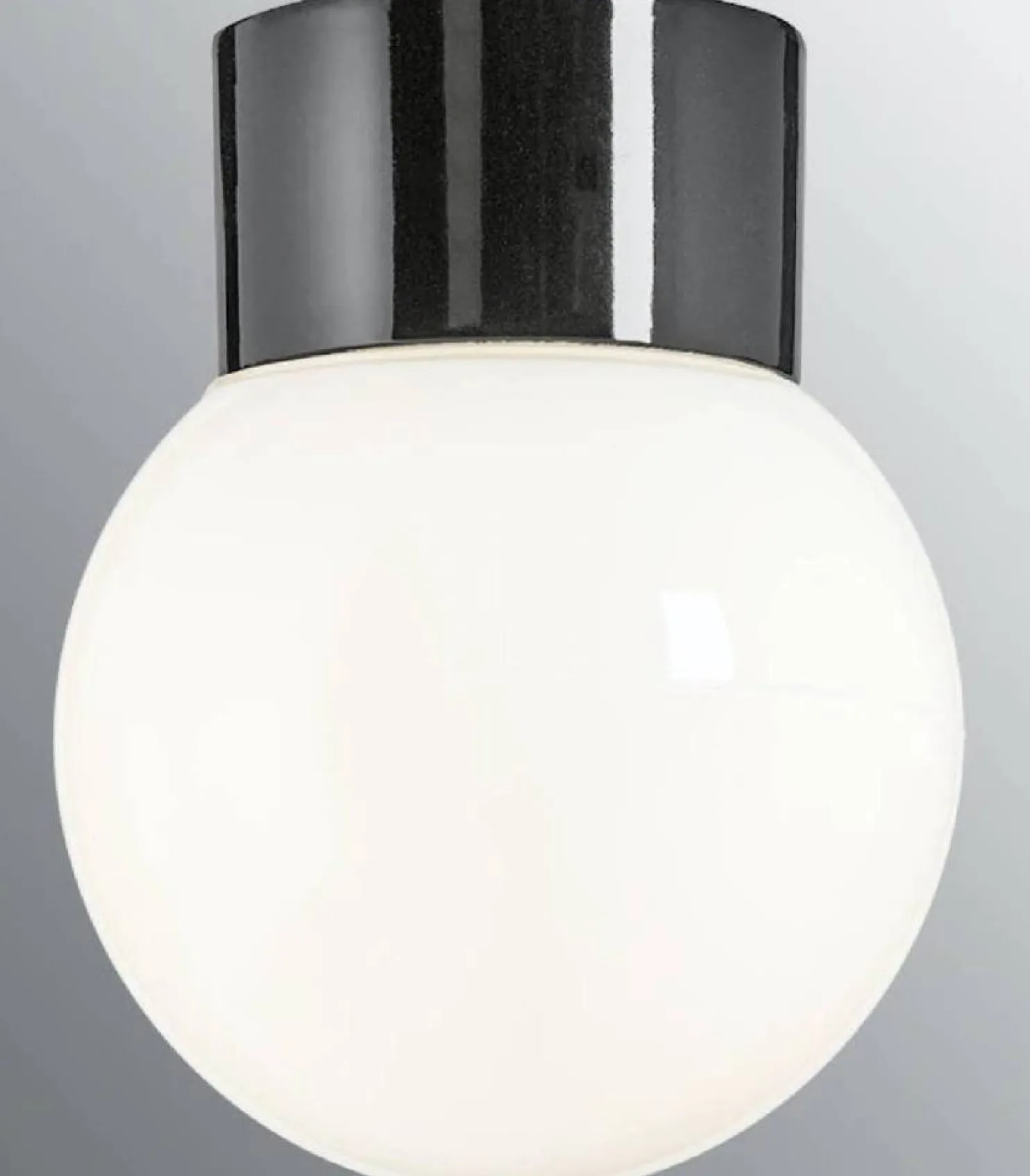 Kattovalaisin Ifö Electric Classic Glob Ø150mm opaalilasi musta suora IP54