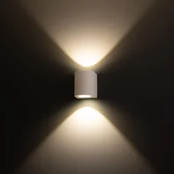 LED-seinävalaisin FTLIGHT Diva, 2x5W, Eri valonvärejä, 105x105x90mm, valkoinen