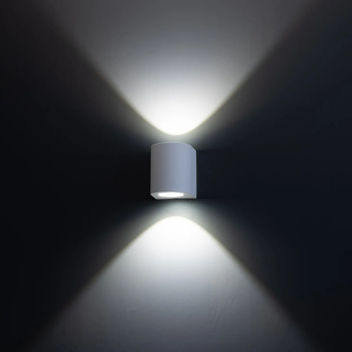 LED-seinävalaisin FTLIGHT Diva, 2x5W, Eri valonvärejä, 105x105x90mm, valkoinen