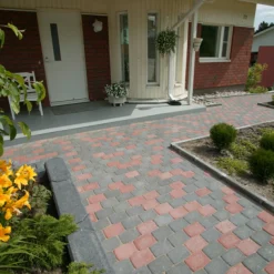 Perinnekivi 172x115x80 mm musta