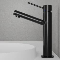 Pesuallashana Scandtap Steel Vector Medium Shadow, musta