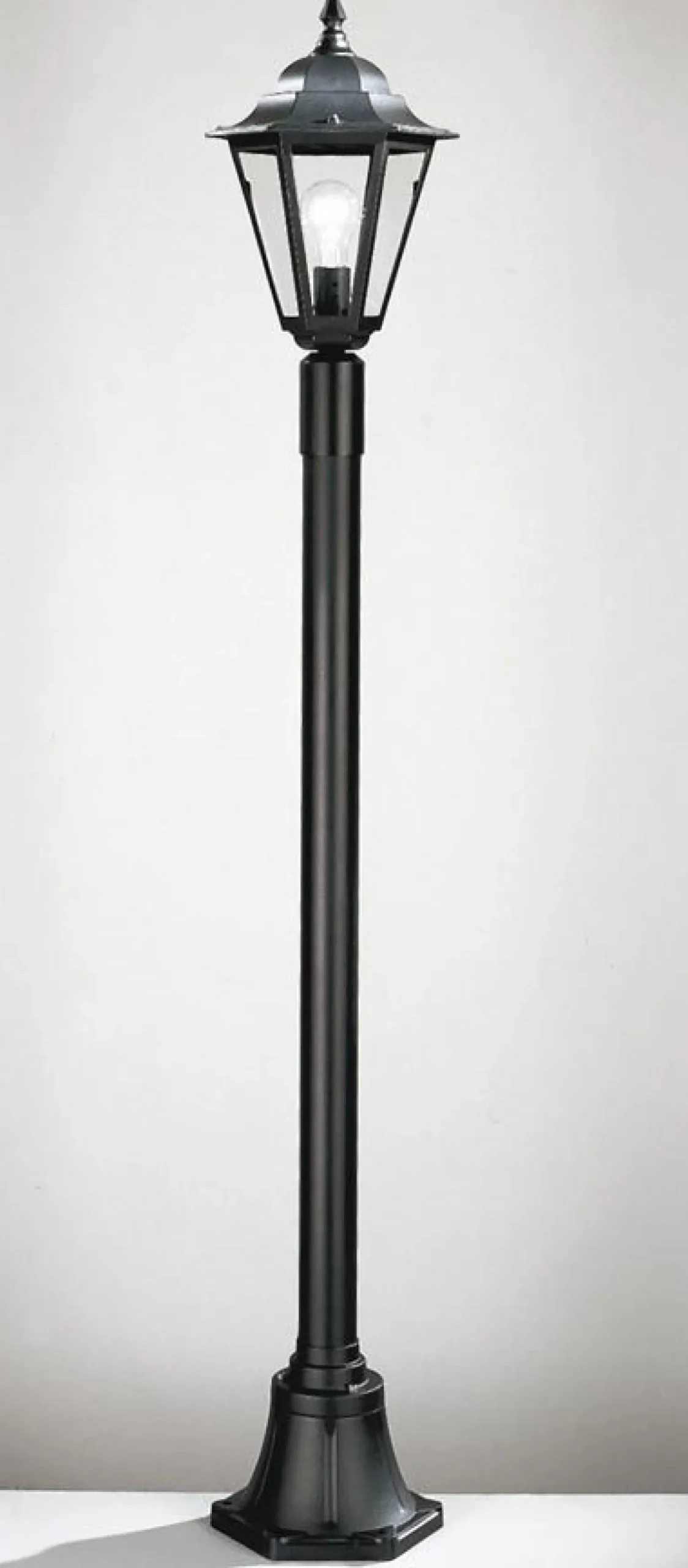 Pylväsvalaisin Noor Milano Ø265x1600 mm musta