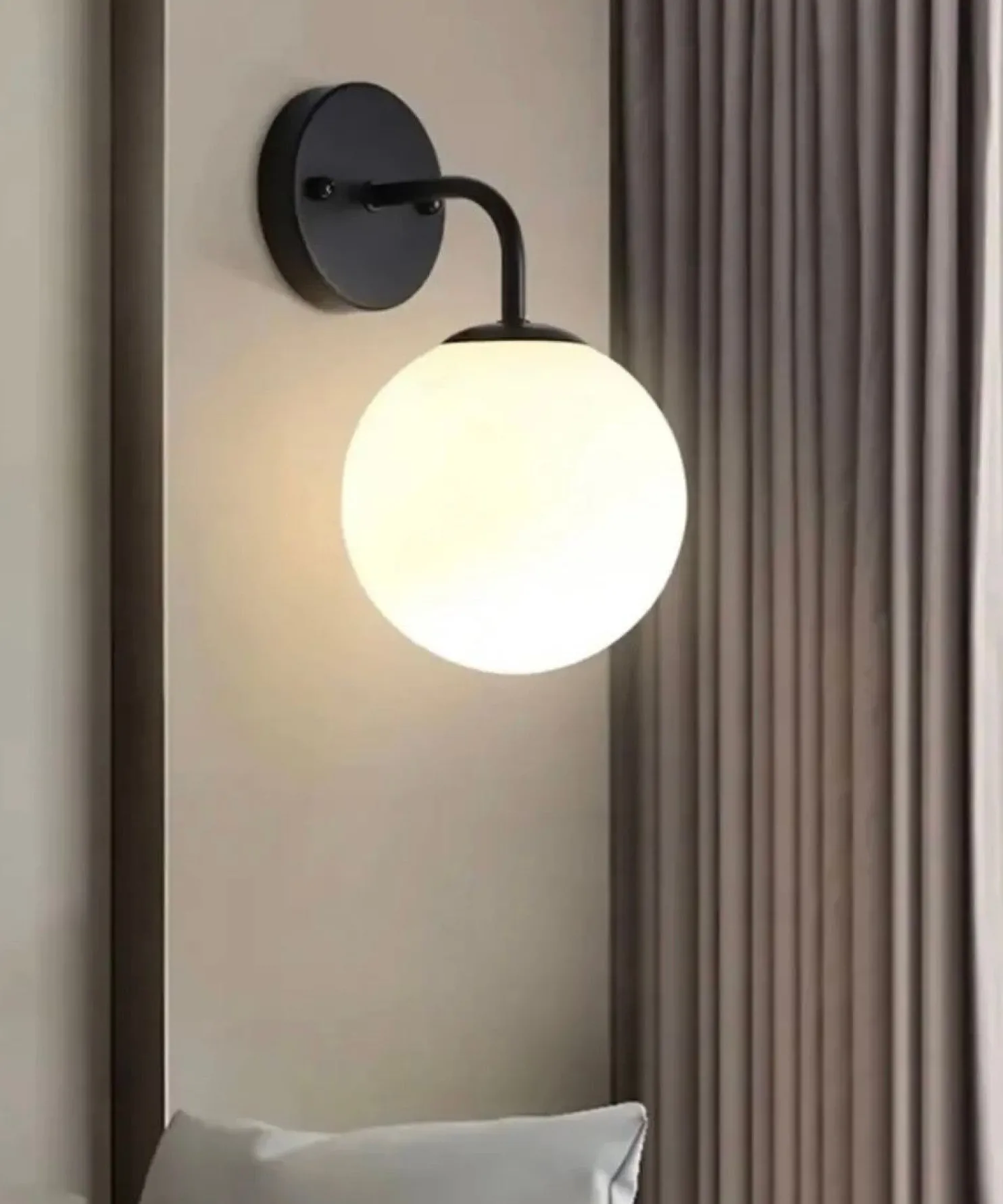 Seinävalaisin Linento Lighting Globe, ø15cm, E27, max. 40W, IP20