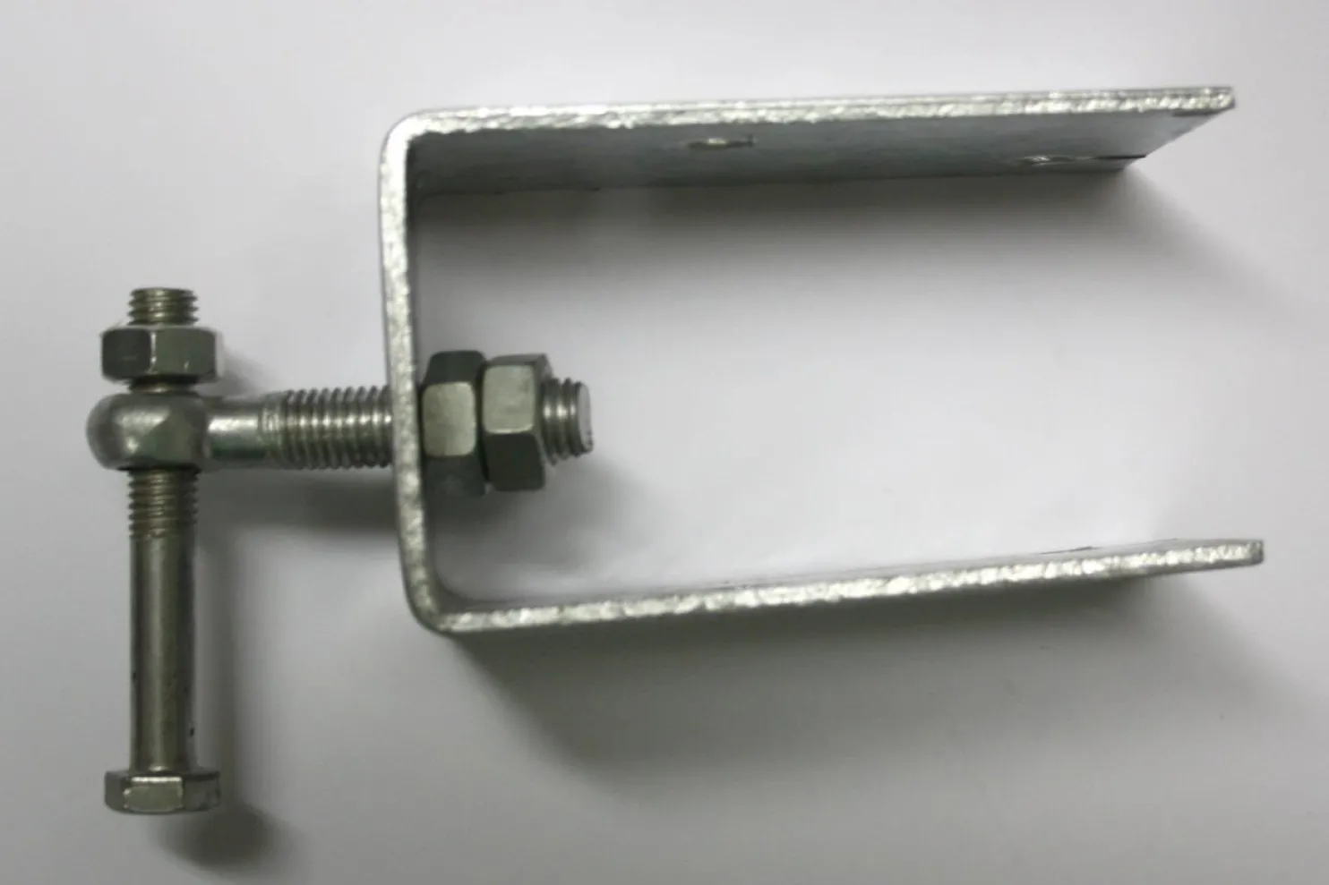 U-pilarikiinnike Lektar 150 x 100/160 x 6 mm