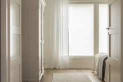 Vekkikaihdin SOLAR Sun ikkunan väliin, säätönupilla, eri värejä