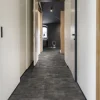 Vinyylilaatta Kährs Luxury Tiles Steele, integroitu askeläänieriste